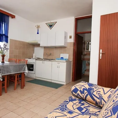 Brigita 3*