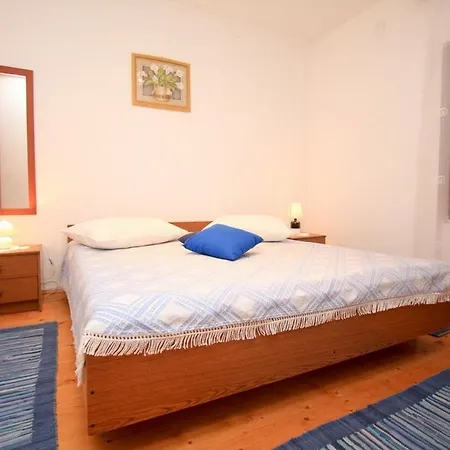 Pensión Brigita 3*
